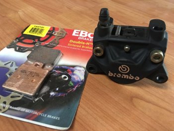 FA047HH EBC BRAKES Double-H™ тормозные колодки ACCOSSATO, AGRALE, ALFER, APRILIA, BENELLI, BIMOTA, CAGIVA, DUCATI, FANTIC, GARELLI, GILERA, HONDA, HRD, HUSQVARNA, HYOSUNG, KTM, LAVERDA, MAICO, MALAGUTI, MALANCA, MONTESA/HONDA, MOTO GUZZI, MOTO MORINI, MZ/ 1975-2012 года выпуска