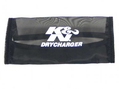 YA-4504-TDK K&amp;N Чехол фильтра DRYCHARGER для YA-4504-T, черный PreCharger ® - K&N PreCharger является специально разработанным фильтром для того чтобы продлить интервал обслуживания K&N фильтра, при использование в очень пыльных условиях.