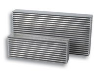 V32_12832 Intercooler Cores: Intercooler Core only; 25 inch by 12 inch by 3 1/2 inch ВОЗДУХ-ВОЗДУХ Интеркулер без боковых емкостей(core size: 2127мм ширина x 150мм высота x 89мм толщина)