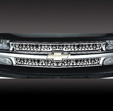 Решетка радиатораl Insert: 1999-2002 Chevrolet Pick Up Full Size, 2000-2004 Chevrolet Suburban, 2000-2004 Chevrolet Tahoe; flamed; stainless st Stainless Steel Grille Inserts