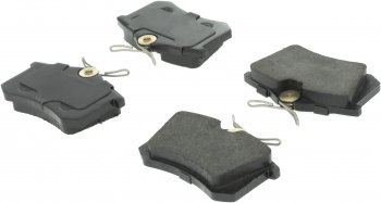 305.03400 StopTech Тормозные колодки Performance Audi, Peugeot, Renault, Seat, Volkswagen Задние